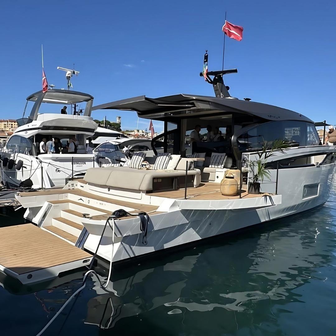 Azimut 60 SeaDeck
